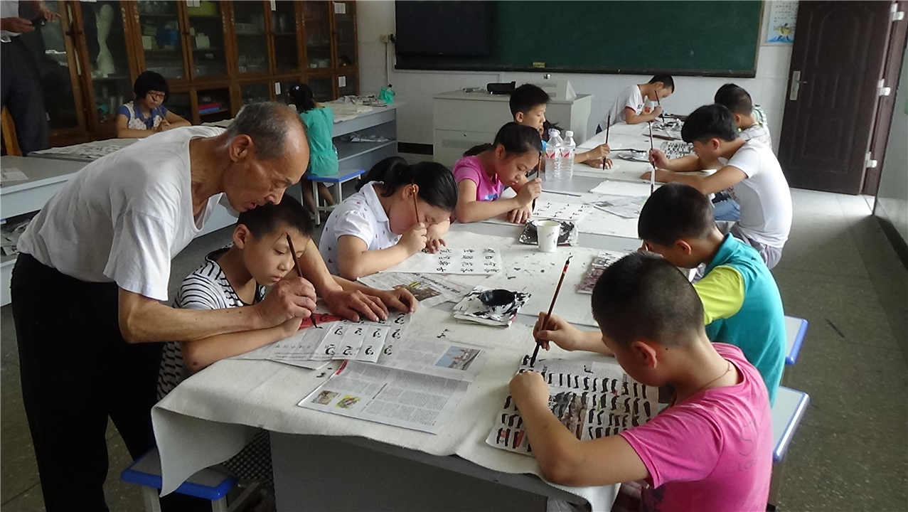 堪比“碎钞机”的3类兴趣班，听起来高大上却不实用，家长别坑娃