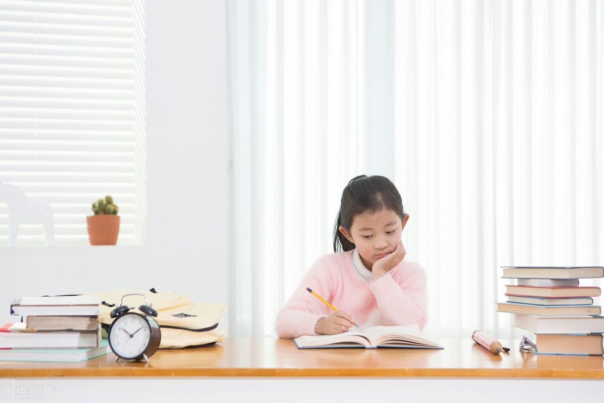 小学生必写作文题目50个，必备10项写作技能