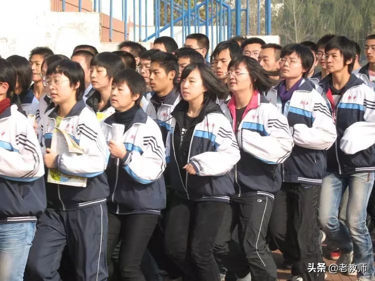 衡水中学成功史：30年造就的超级中学神话---全方位解读衡水中学