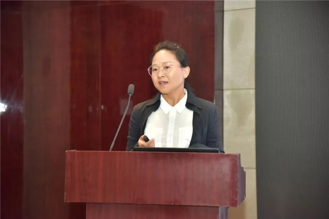 她从中专生逆袭成复旦大学博士，追梦的路上，每个人都是勇士