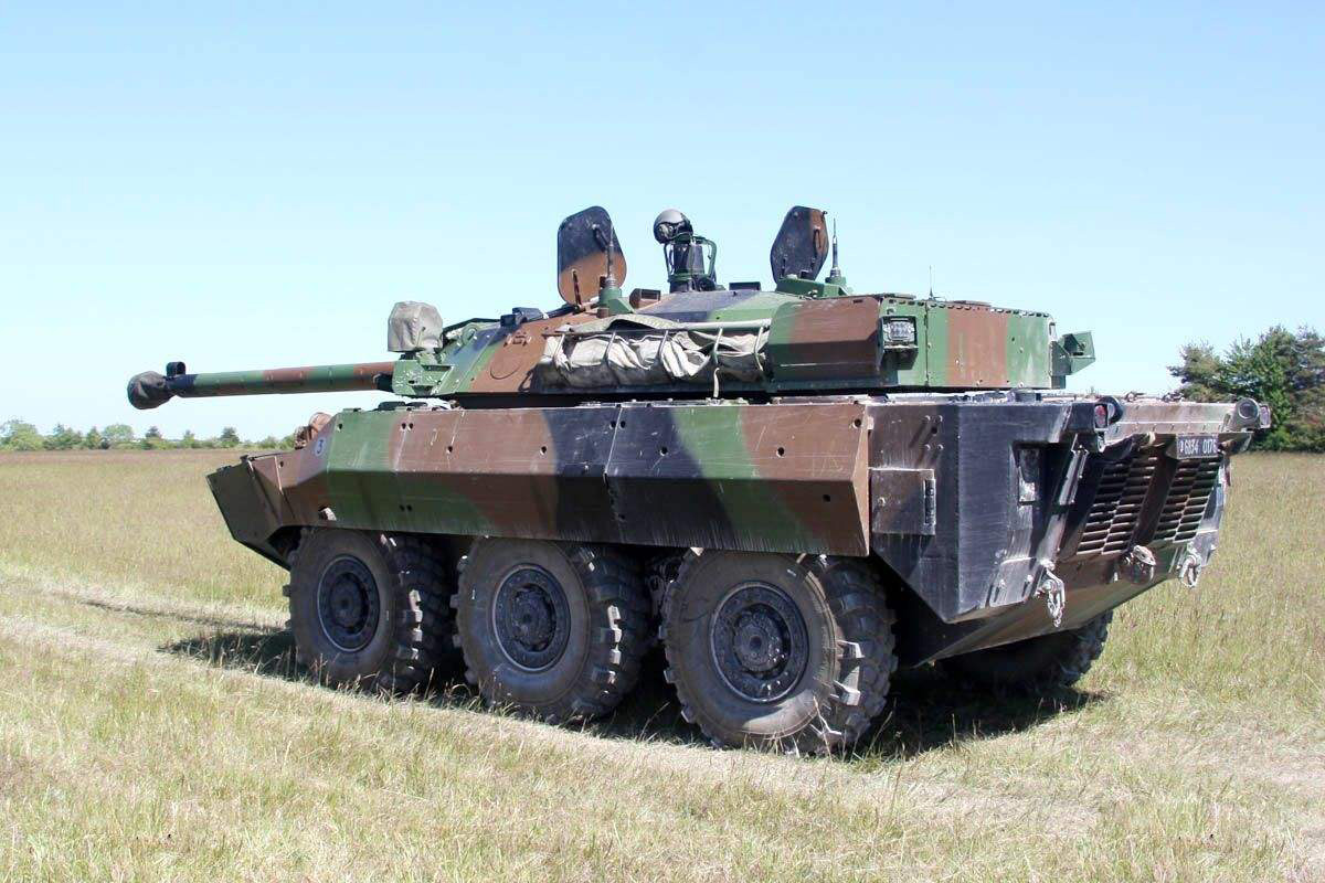 8:amx-10rcr轮式突击炮