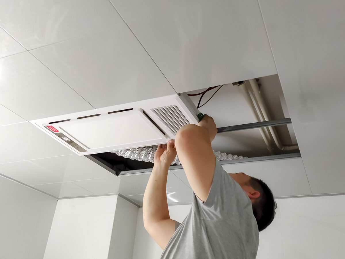 网购家电和实体店购买有什么区别？“电商专供款”真的不能买吗？