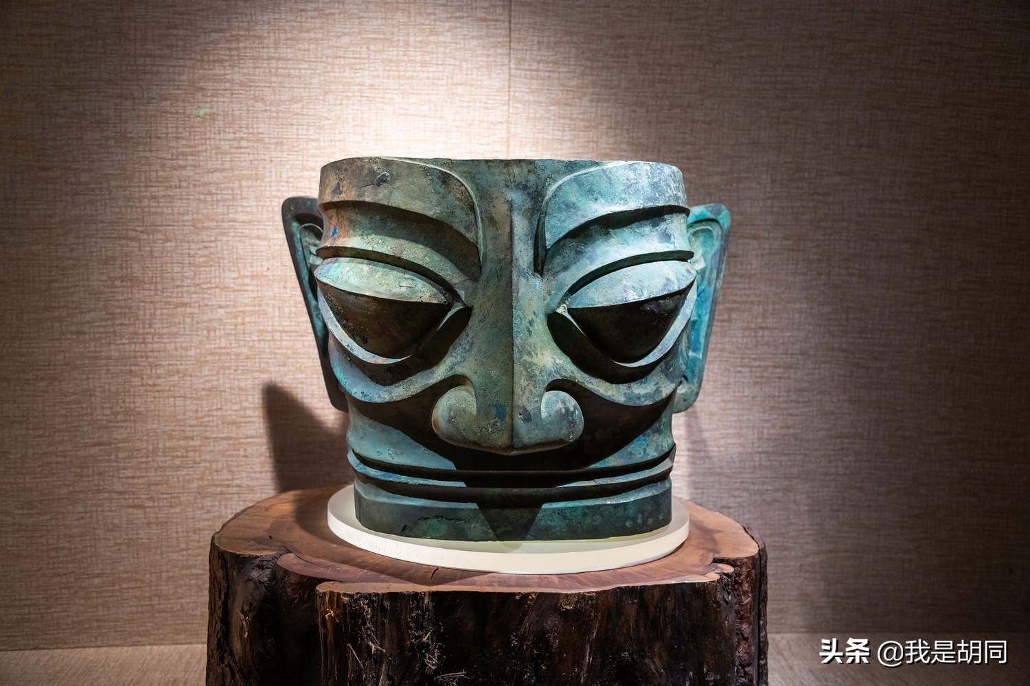 三星堆为何被传与外星人相关？奇特的相貌与神秘失踪，至今是谜