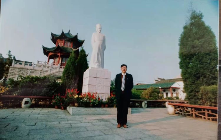 《我的生命轨迹》作者：冯复加，美篇制作：李武兵