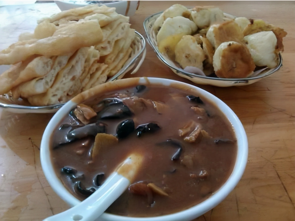 河南有名的8道美食，看看有你爱吃的吗？没吃过的算不上河南人