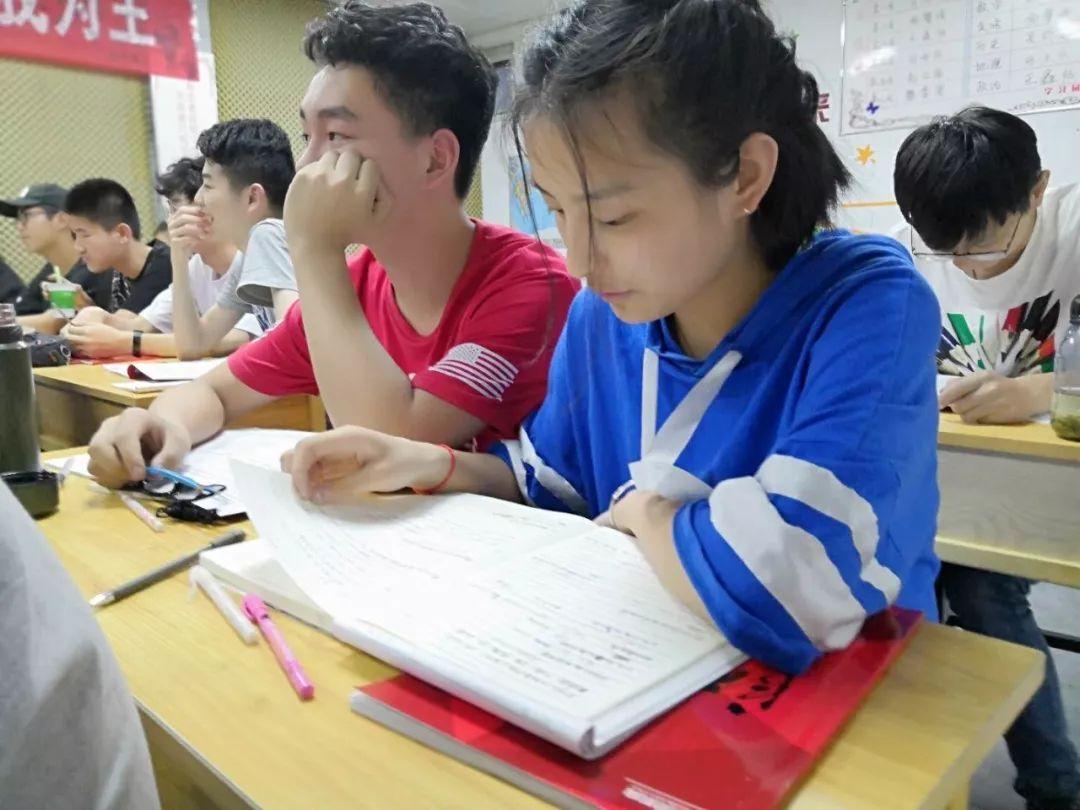 全国复读生最多的省份，“高四生”太普遍，对应届生是否公平？