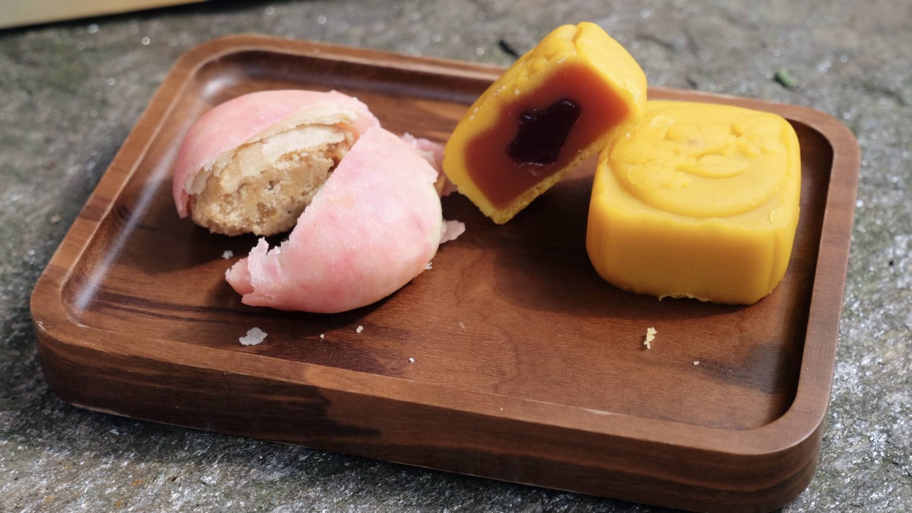 荣诚 寻味旅人月饼礼盒推荐分享 荣诚月饼好吃还是华美月饼好吃