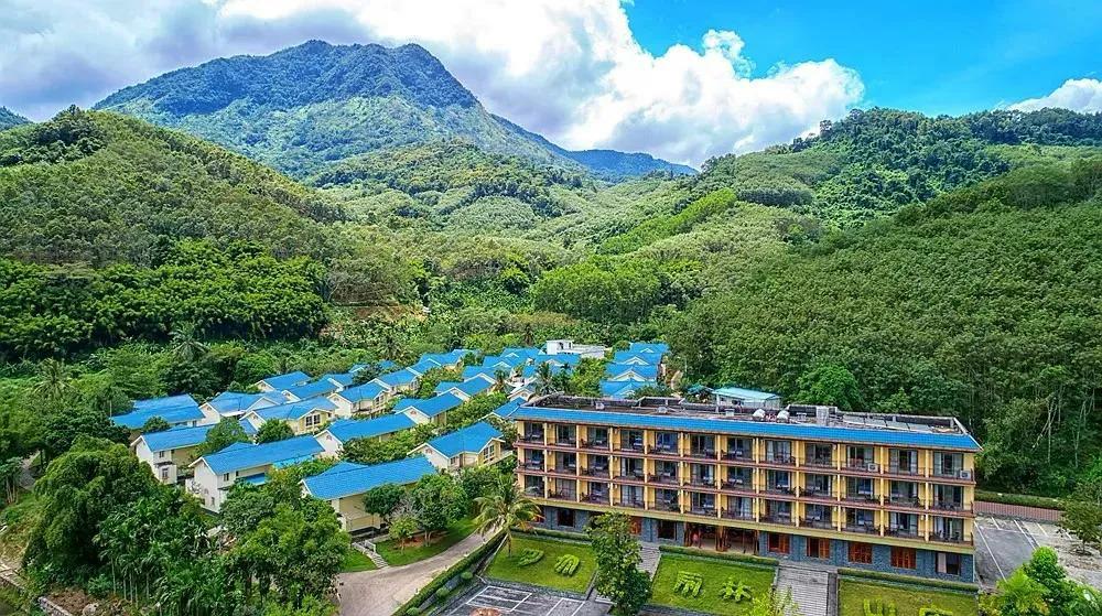 海南十大绝美景点，都是本地人最爱去的地方，或许你一个都没去过