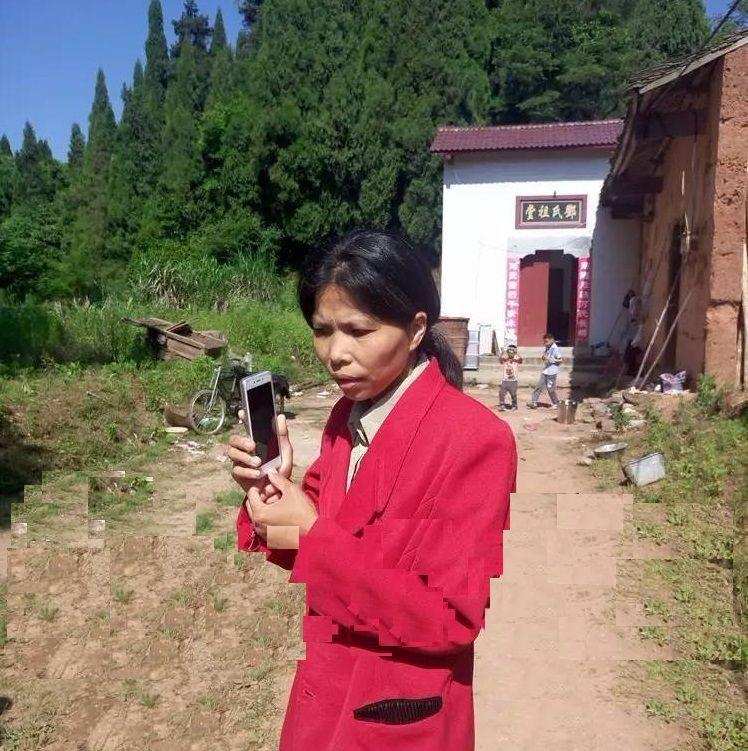 江西女孩高考712分，名校毕业却17年不工作，还生了6个孩子