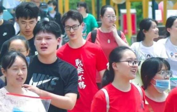 新高考模式第一年，部分学科被学生“嫌弃”，老师或将面临失业？