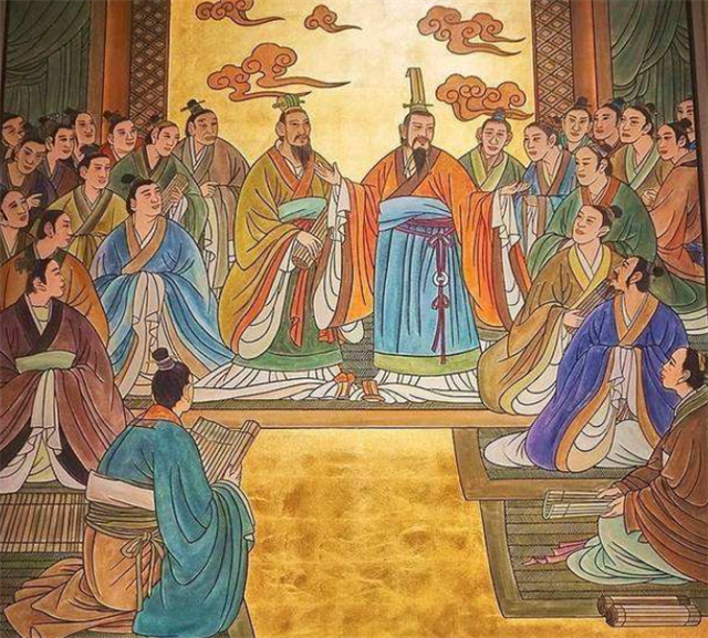 古代大学：中有稷下学宫，西有柏拉图学院，各有自己的