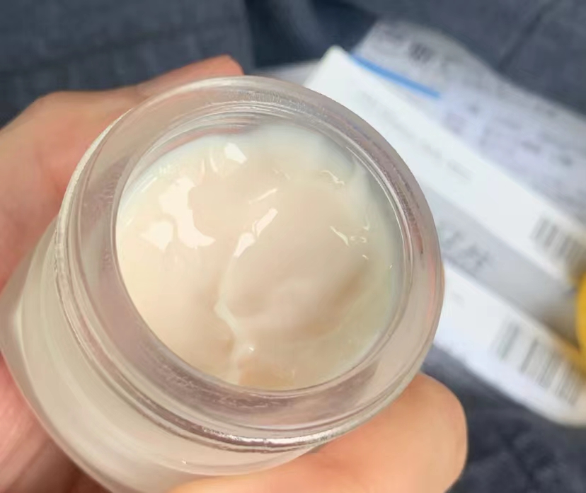 面霜不一定越贵越好，盘点几个口碑不错的国货面霜，效果媲美大牌
