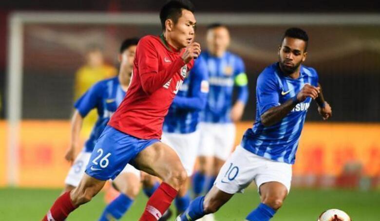 凌晨3点！江苏苏宁做出争议决定：中国足球遭重创，球迷骂声一片