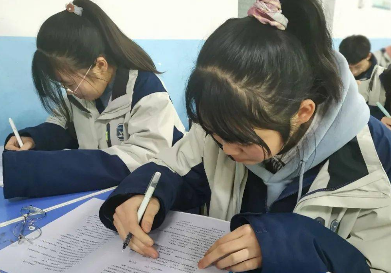 亚洲最大“高考工厂”，本科率达90%以上，农村学生梦开始的地方