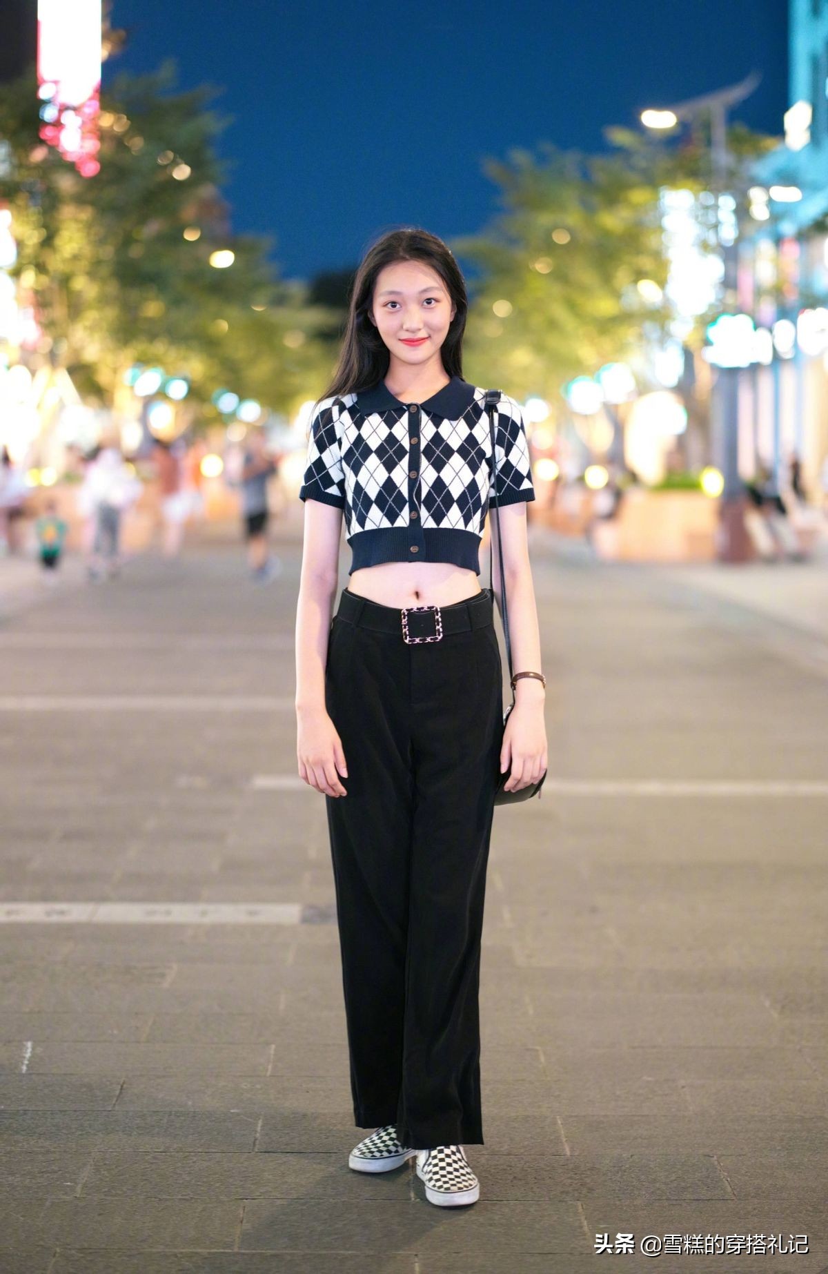 才是适合40岁女人的穿搭(才是适合40岁女人的穿搭说说)