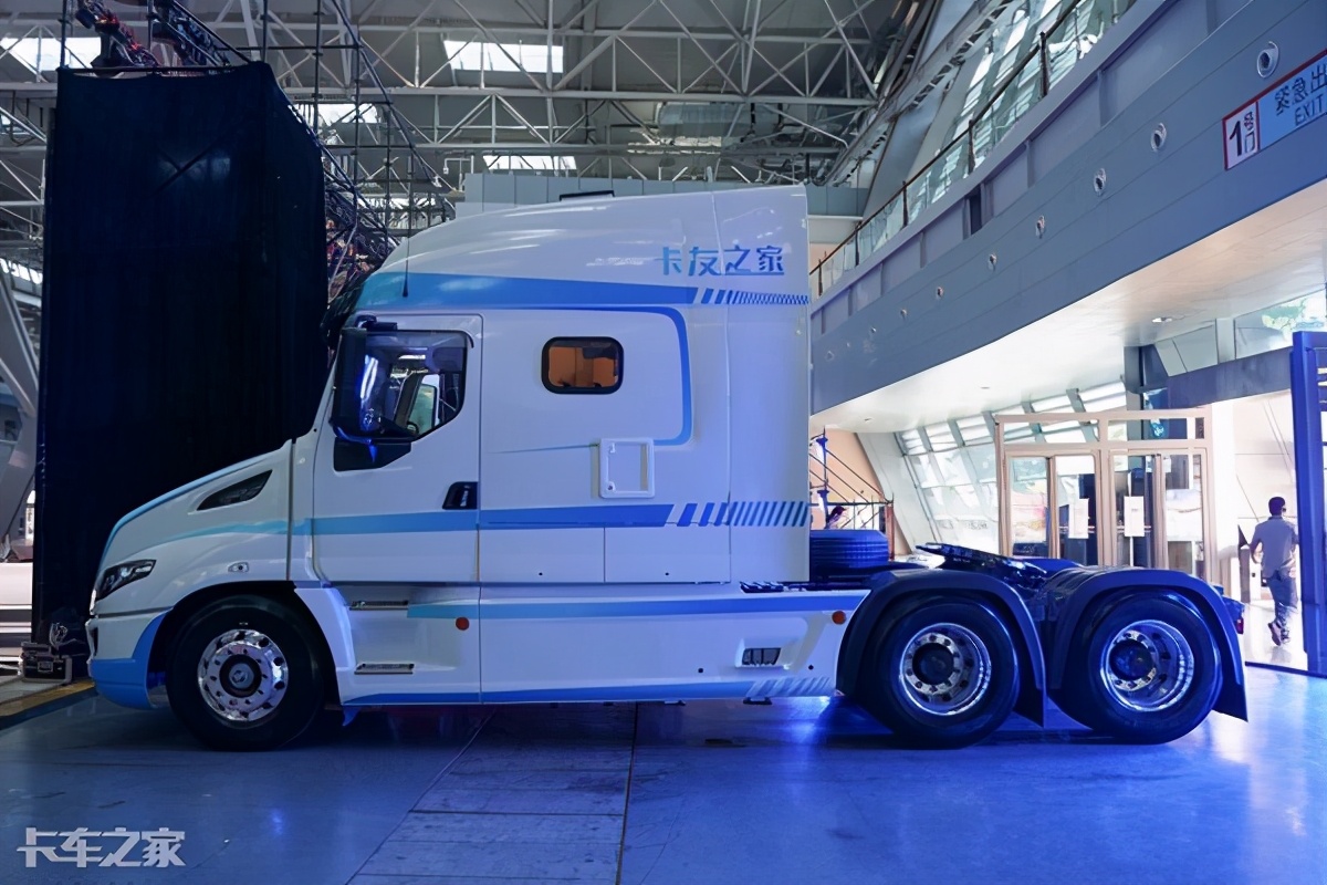 都是房车，T7L和T7C驾驶室长度却差了75cm，它俩到底有何不同？