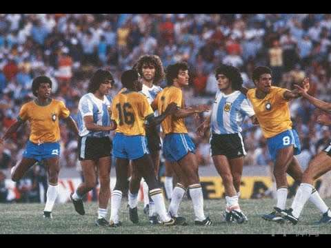 小世界杯1980(40年前今天足坛六大豪强齐聚世纪球场 乌拉圭成为世界杯王中王)