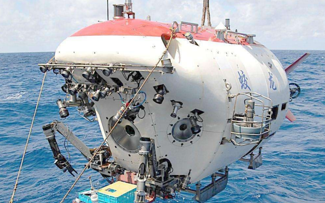 海洋探索其实比太空探索更困难：深海10000米究竟有多恐怖？