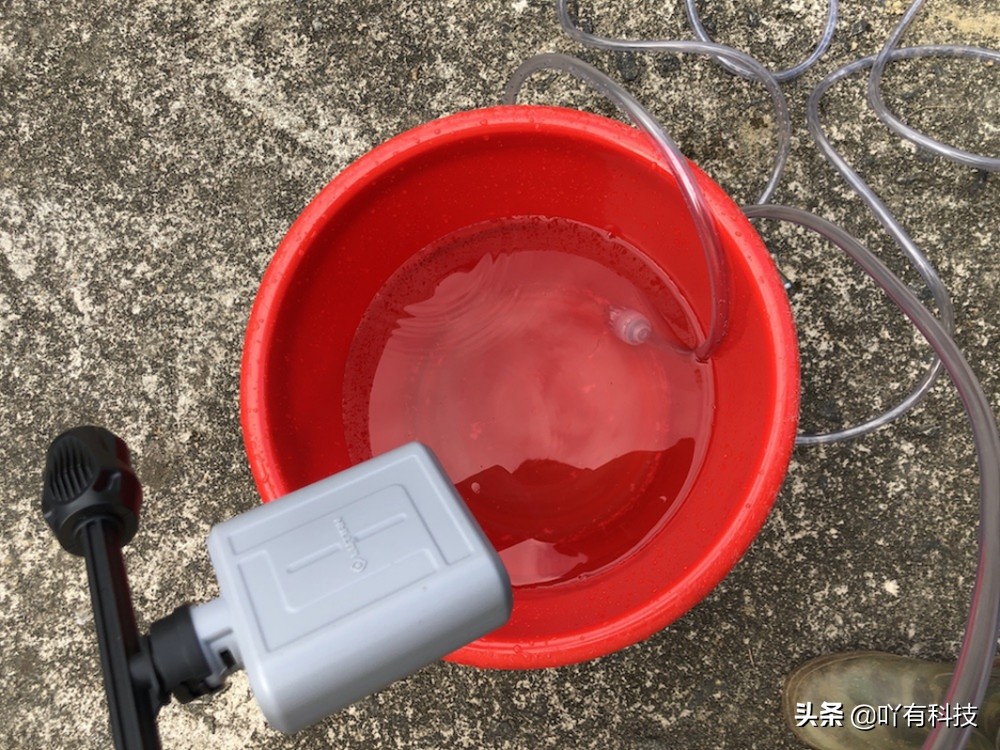洗车机中的霸王枪，绿田推出锂电车载二合一洗车机