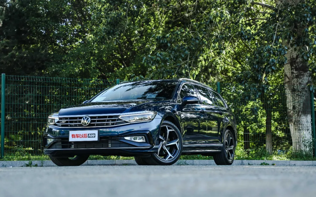 2.0T+DCC可变悬架，比轿车好看，实用性不输SUV