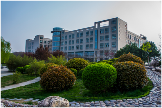 原来，世界唯一的汽车综合试验场，竟藏身于陕西这所大学！