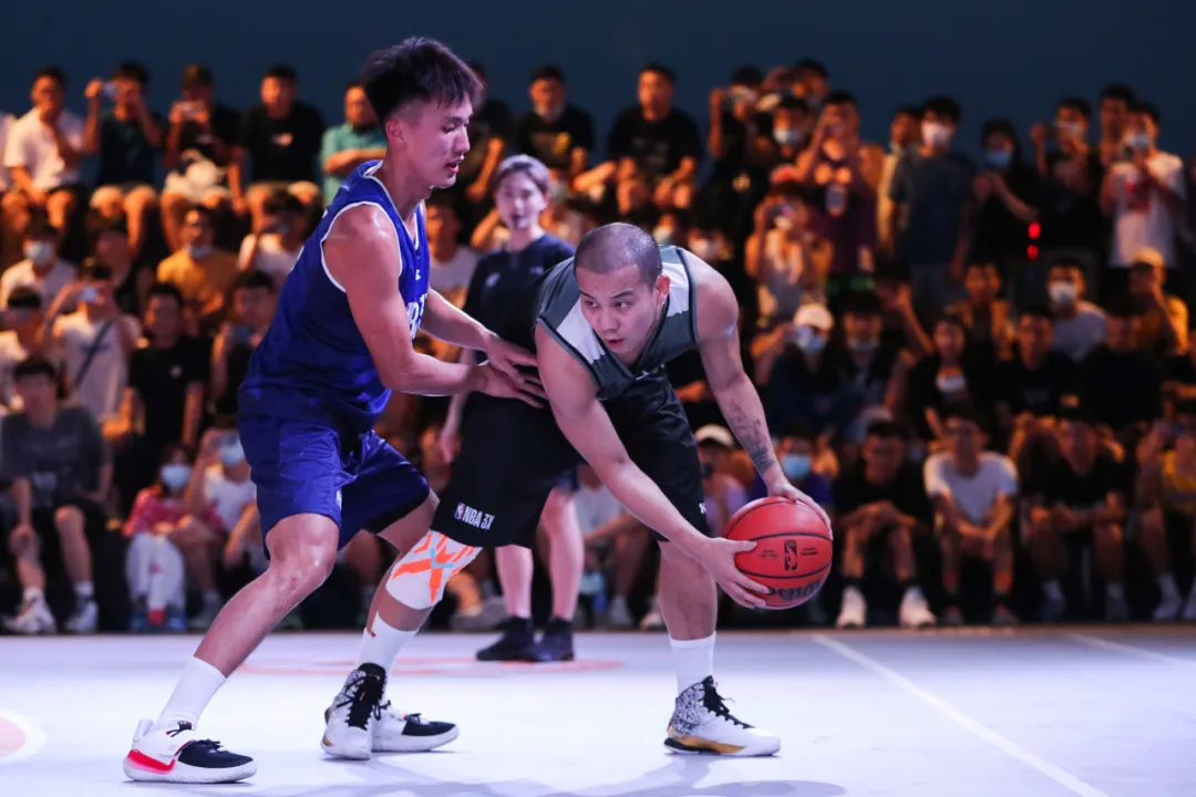 蔡晨为什么没去nba(防到曹芳只得2分！这名1米83的广东本土职业球员，太会抢篮板了)