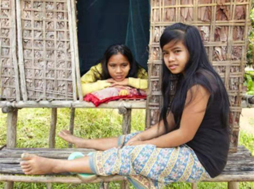 柬埔寨吴哥窟的悲歌：辍学的女童，接客的雏妓