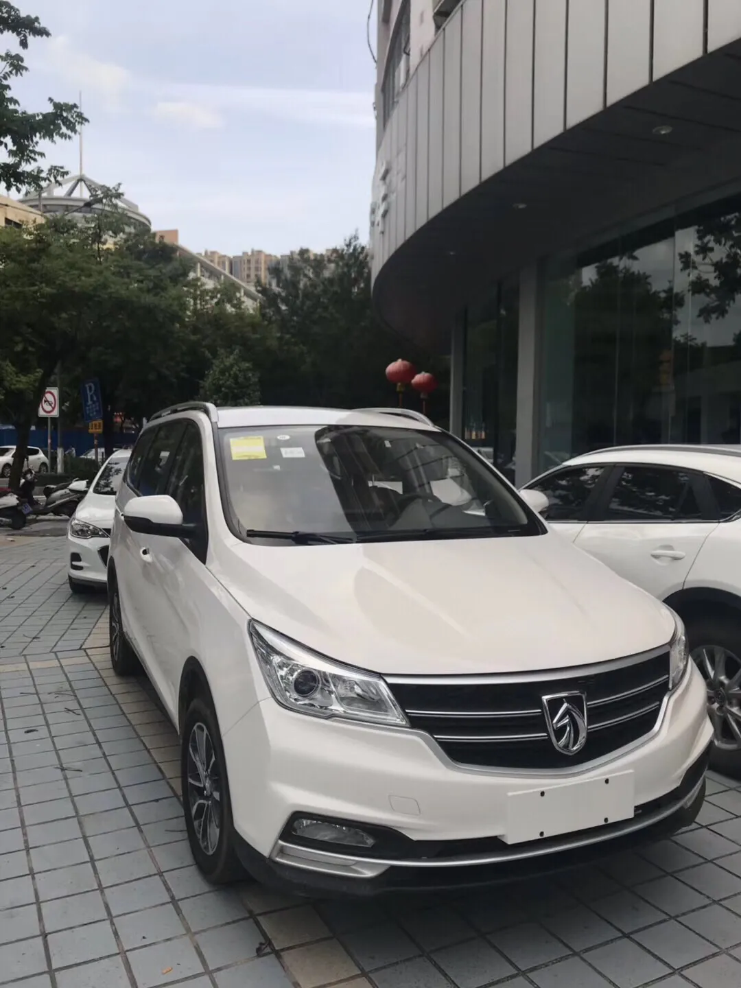 宝骏730，首付7999，不限户籍办理