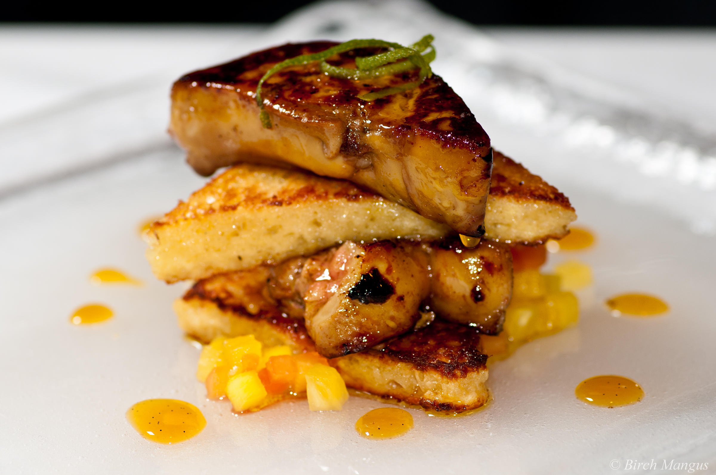 法国菜是怎么一步步封神的?揭开法国料理背后的历史故事