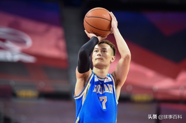 汤杰2021cba代表哪个省(汤杰参加2021年NBA选秀 CBA职业生涯场均5分)