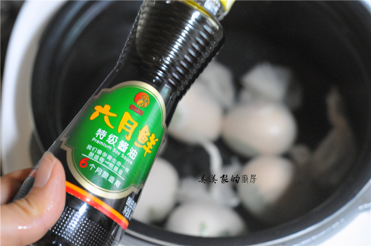 比水煮蛋入味，比茶叶蛋健康，煮一锅“立夏蛋”，好吃又好看