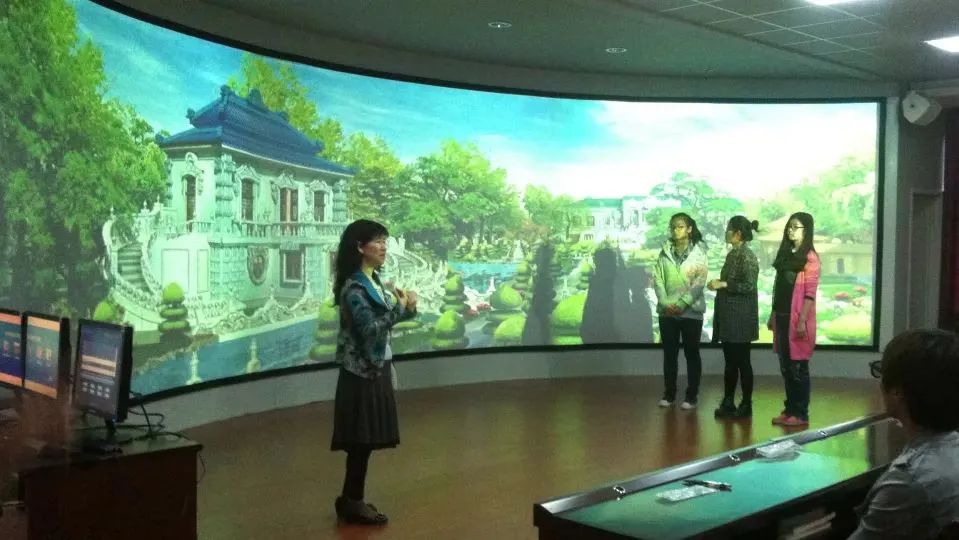 来大外！一起展望前方星辰大海！