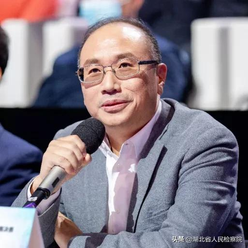 决胜时刻!湖北省第二届公诉人与律师电视论辩赛决赛打响