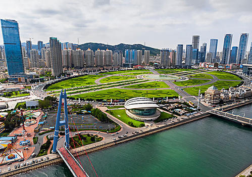 大连十大必游景点及地标建筑排行榜：星海广场、滨海路等 iconic 景点全收录
