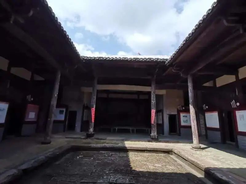 【初心故事】90年前新华社办了份报纸，留下的一张残报何以成了一级文物……