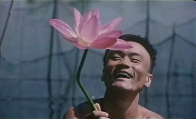 《香魂女》13岁圆房，沦为丈夫的“工具”，无爱婚姻中的人性冷漠