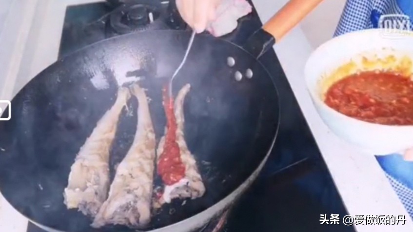 麻辣鳕鱼的制作方法，鱼肉细嫩少刺味道麻辣鲜香超级下饭