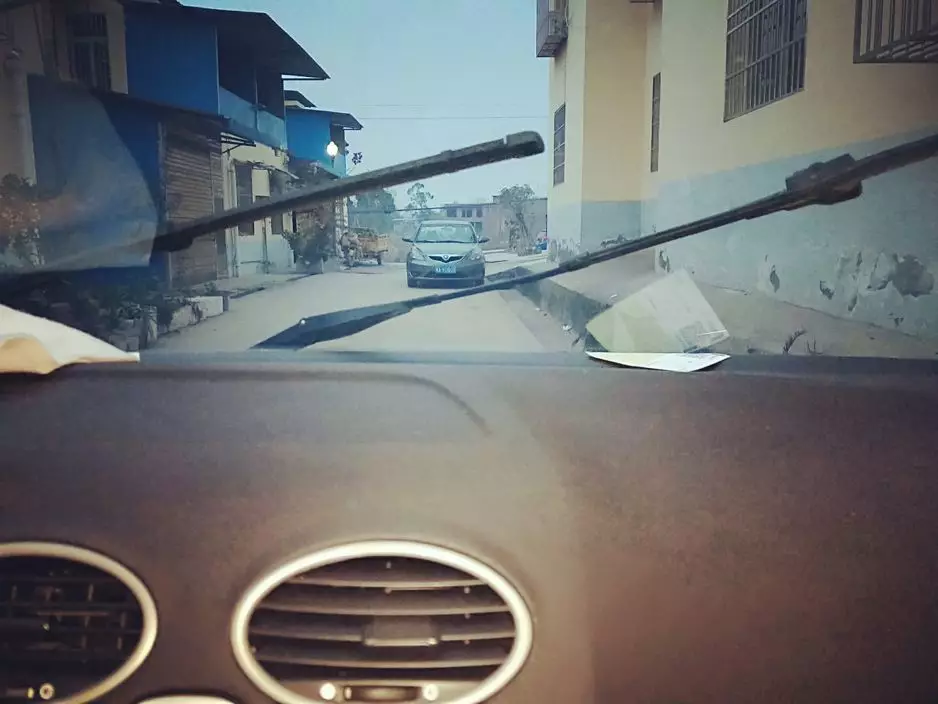 中汽同盟汽修网络学院（这个文章能让你精通雨刮电路了）