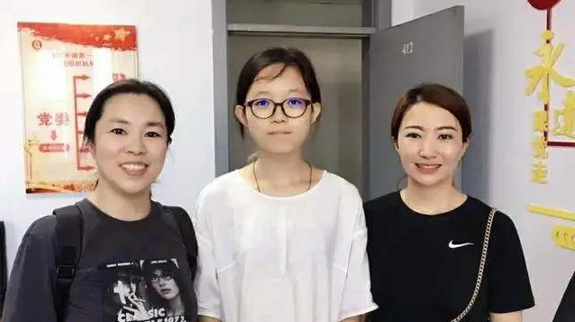 河北高考状元总分721，素颜照意外曝光，网友：颜值与才华于一身