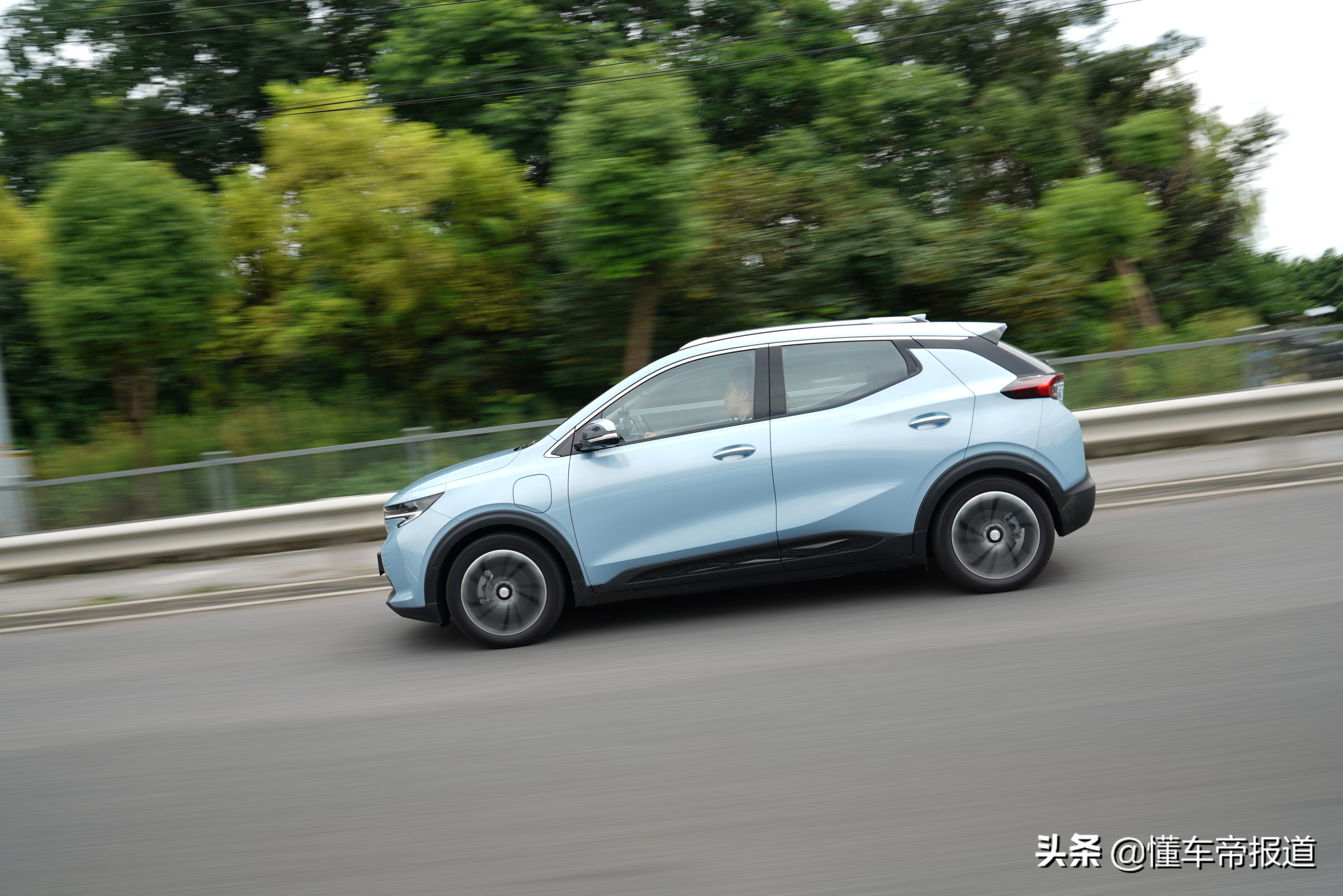 新车 | 成熟进化 试驾上汽通用别克微蓝7