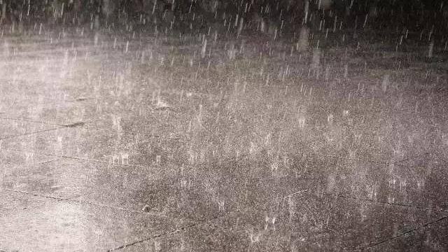 暴雨过后，车辆泡水受损的保险理赔范围及方式