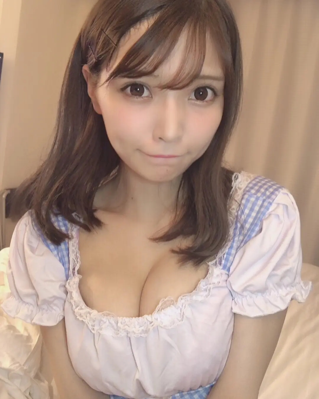 ins日本网红美女似鸟沙也加火辣性感迷人写真