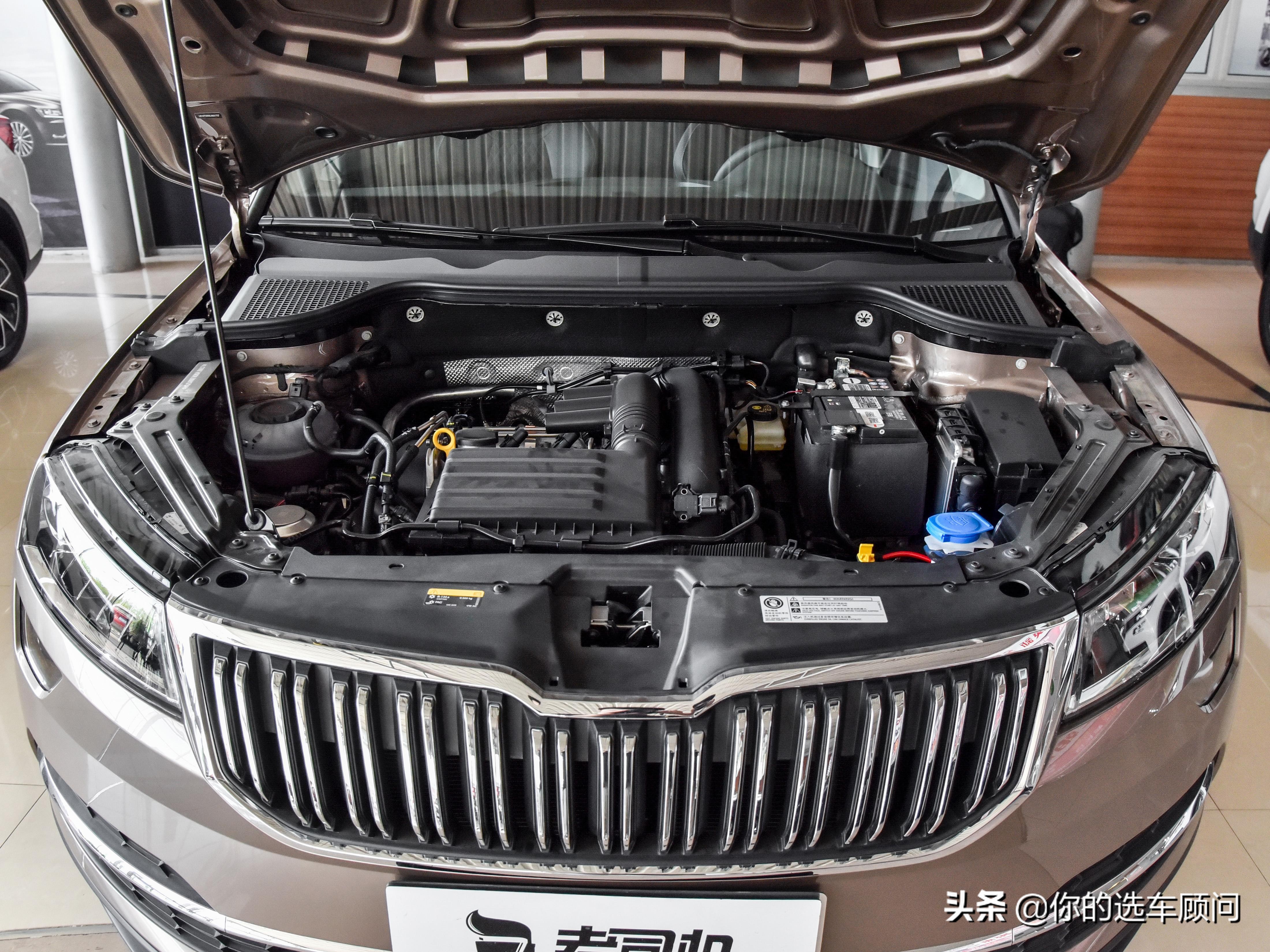 油耗5.9L，车内空间大价格便宜，增压自动挡合资SUV，实拍柯珞克
