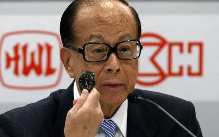 富人形象包装有多强？马云穿布鞋，李嘉诚戴西铁城，雷军晒国产鞋