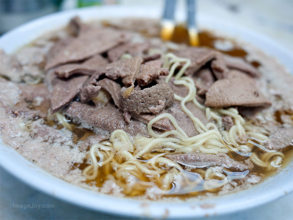 盘点香港各种便宜又大碗的美食，预算不够也可以吃到大满足