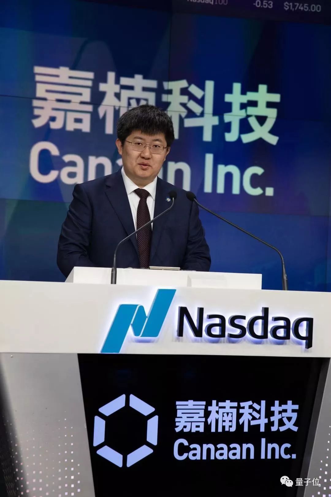 36岁北航校友打造中国自主AI芯片第一股！挖矿起家，市值百亿