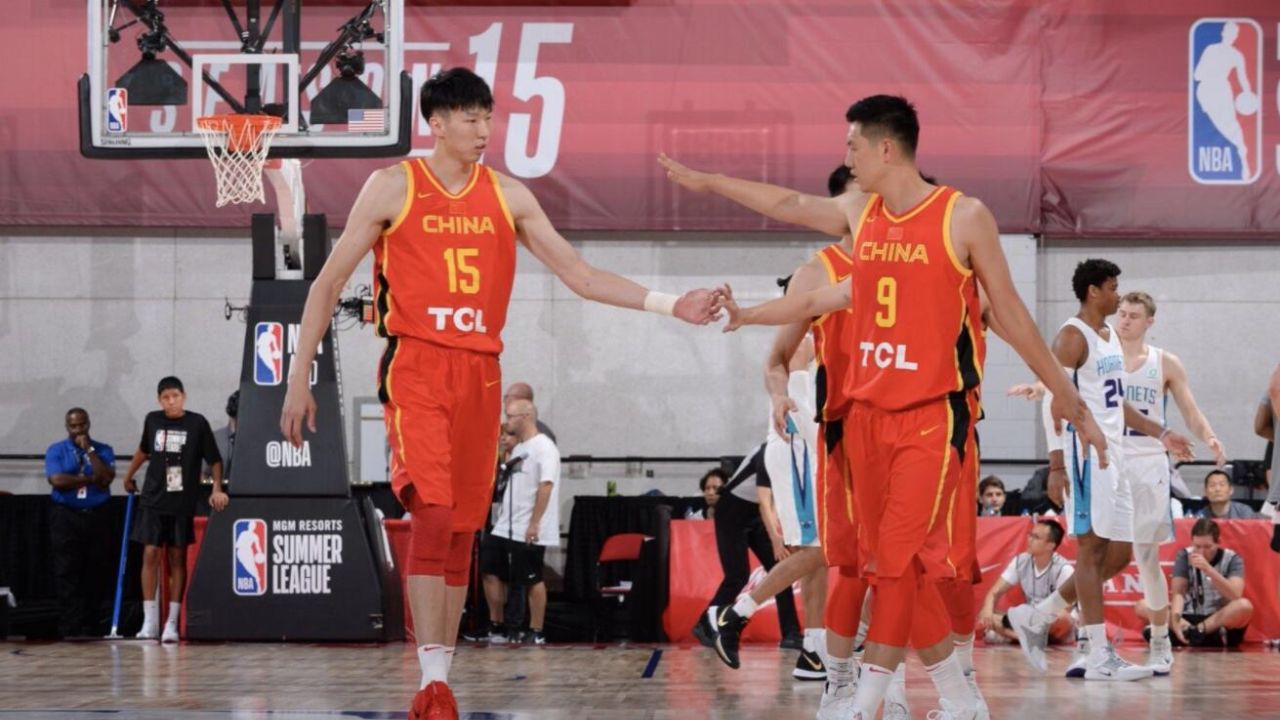 中国队为什么打nba夏联(就该这样打！中国队迎夏联首胜没让李楠失望，周琦17 9回应质疑)