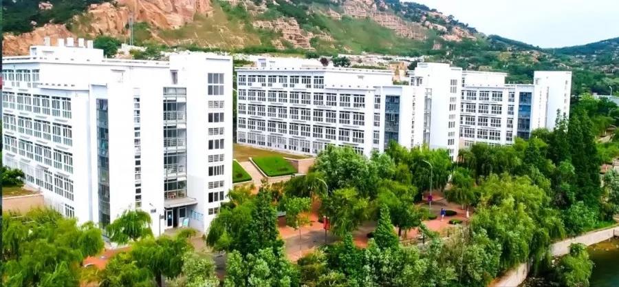 坐拥三大校区，占地2655亩，培养超30万精英，十个理由让你爱上山东这所高校！