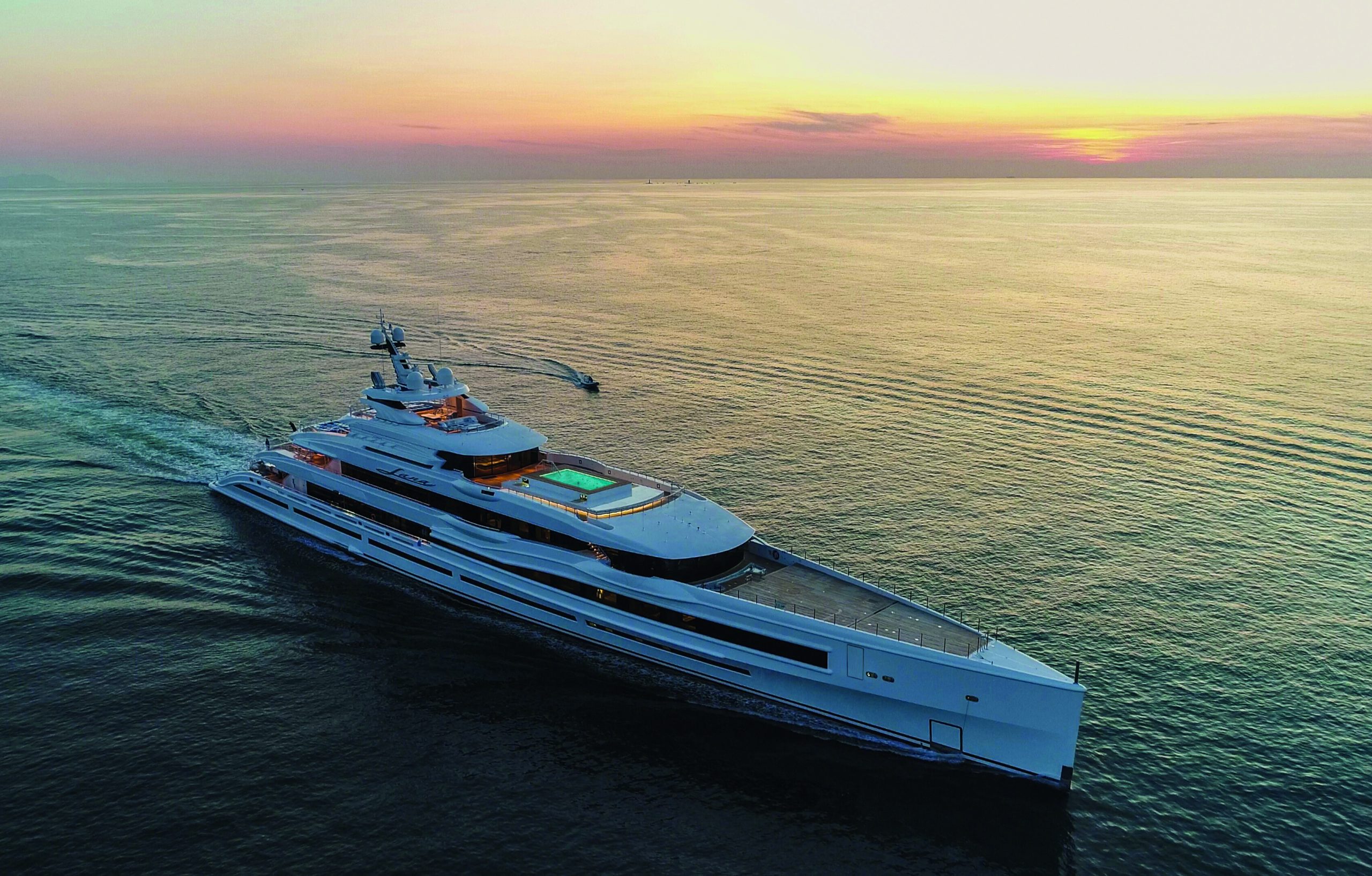 意大利游艇巨头阿兹慕｜贝尼蒂集团年度生产总值高达8.5亿欧元