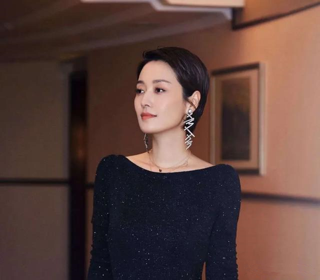 马伊琍离婚后再爆金句：让我看到了离婚女人最好的活法